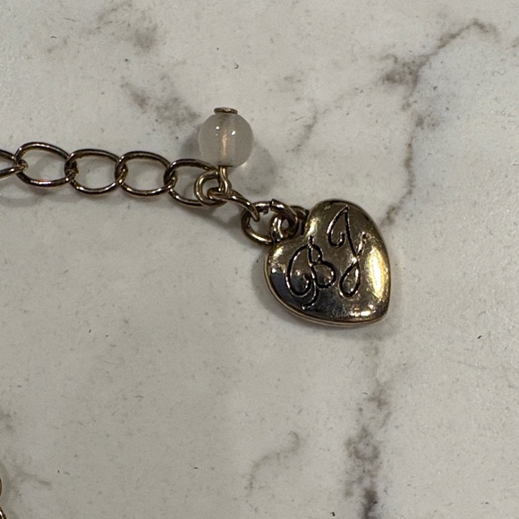 Betsey Johnson Fuchsia Rose Necklace - Picture 4 of 6